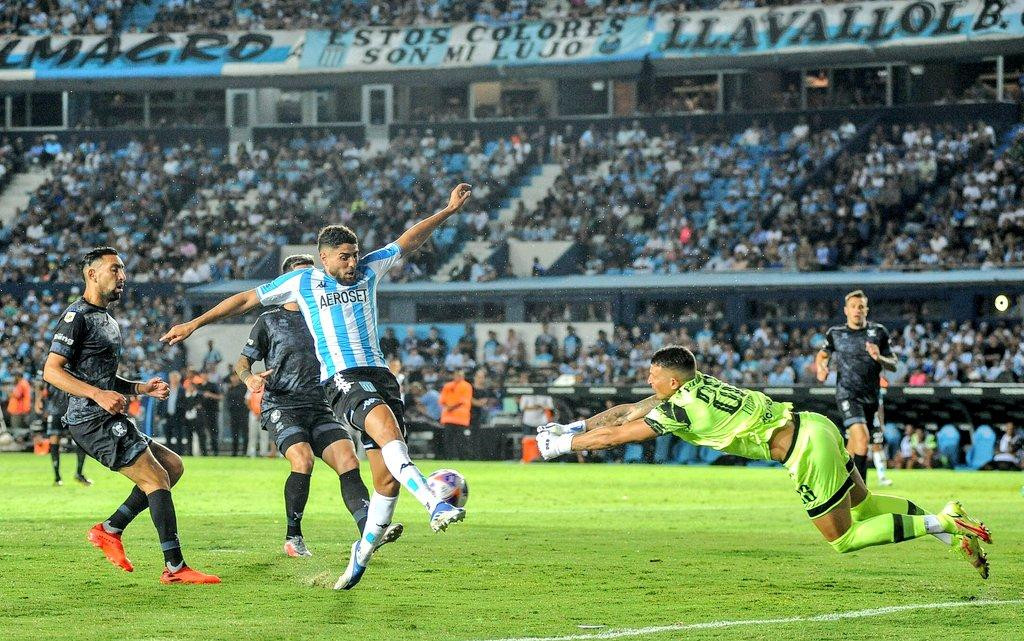 Racing empató sin goles ante Belgrano en su debut en la LPF. Foto: Twitter @RacingClub.