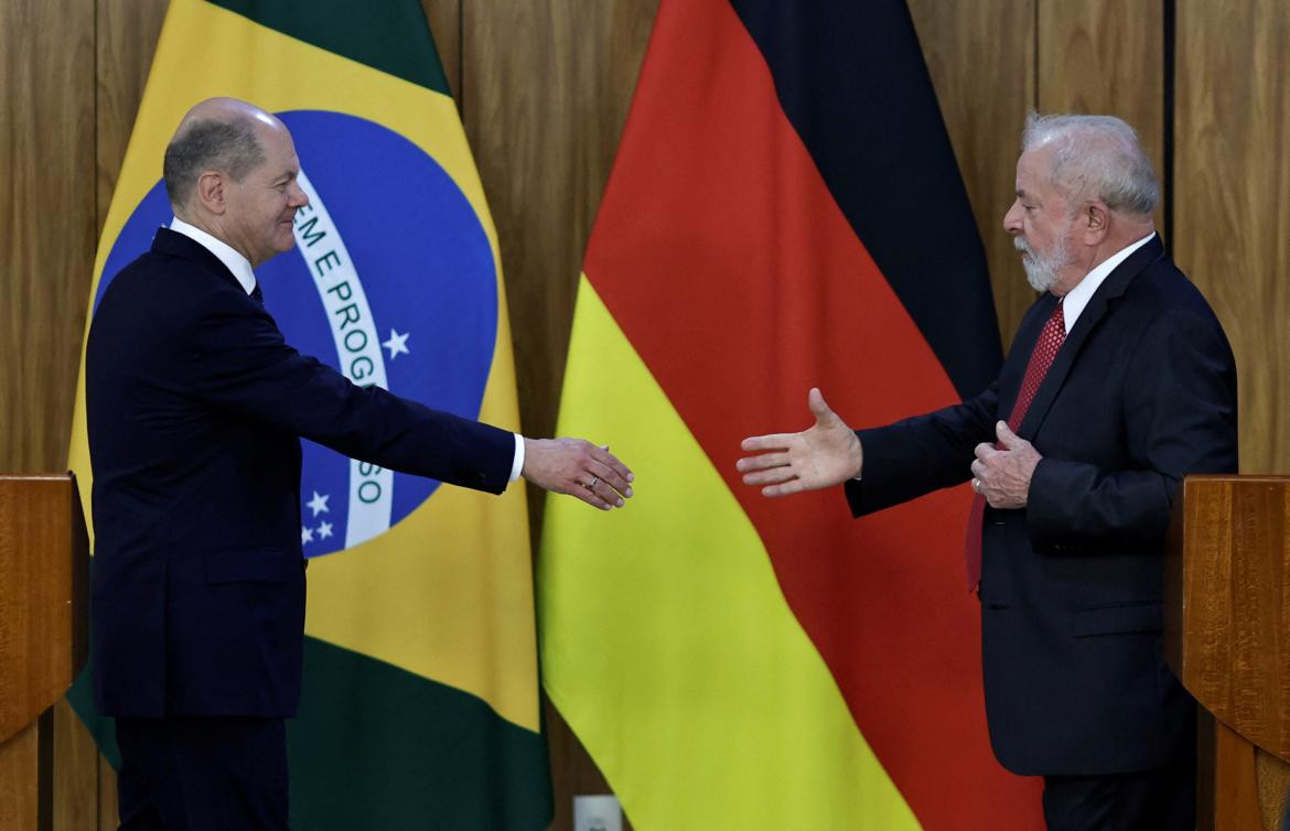 Reunión de Lula da Silva y Olaf Scholz. Foto: Reuters.