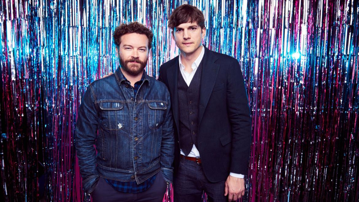 Ashton Kutcher con Danny Masterson. Foto: Telemundo.