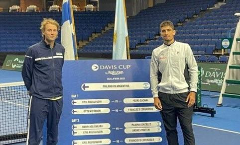 Serie de Copa Davis entre Argentina y Finlandia, Cachin vs. Ruusuvuori. Foto: @AATenis.