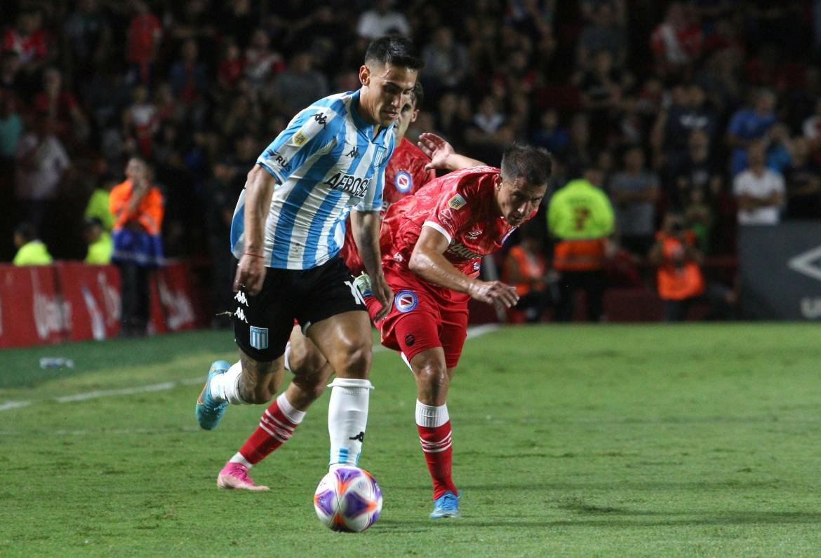 Argentinos Juniors y Racing Club. Foto: NA.