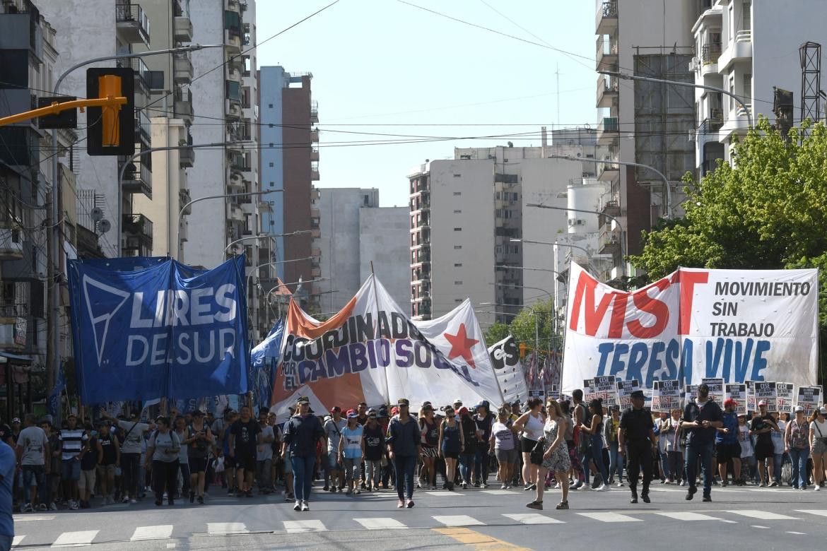 Piqueteros, movimientos sociales, Télam