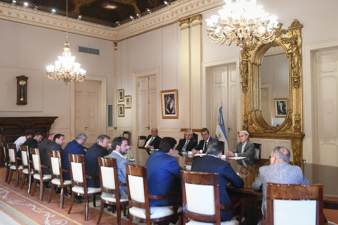 Reunión de Alberto Fernández con intendentes, NA