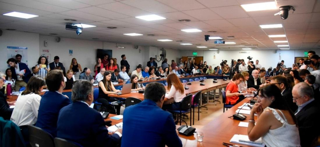 Reunión en Comisión de Juicio Político. Foto: Télam