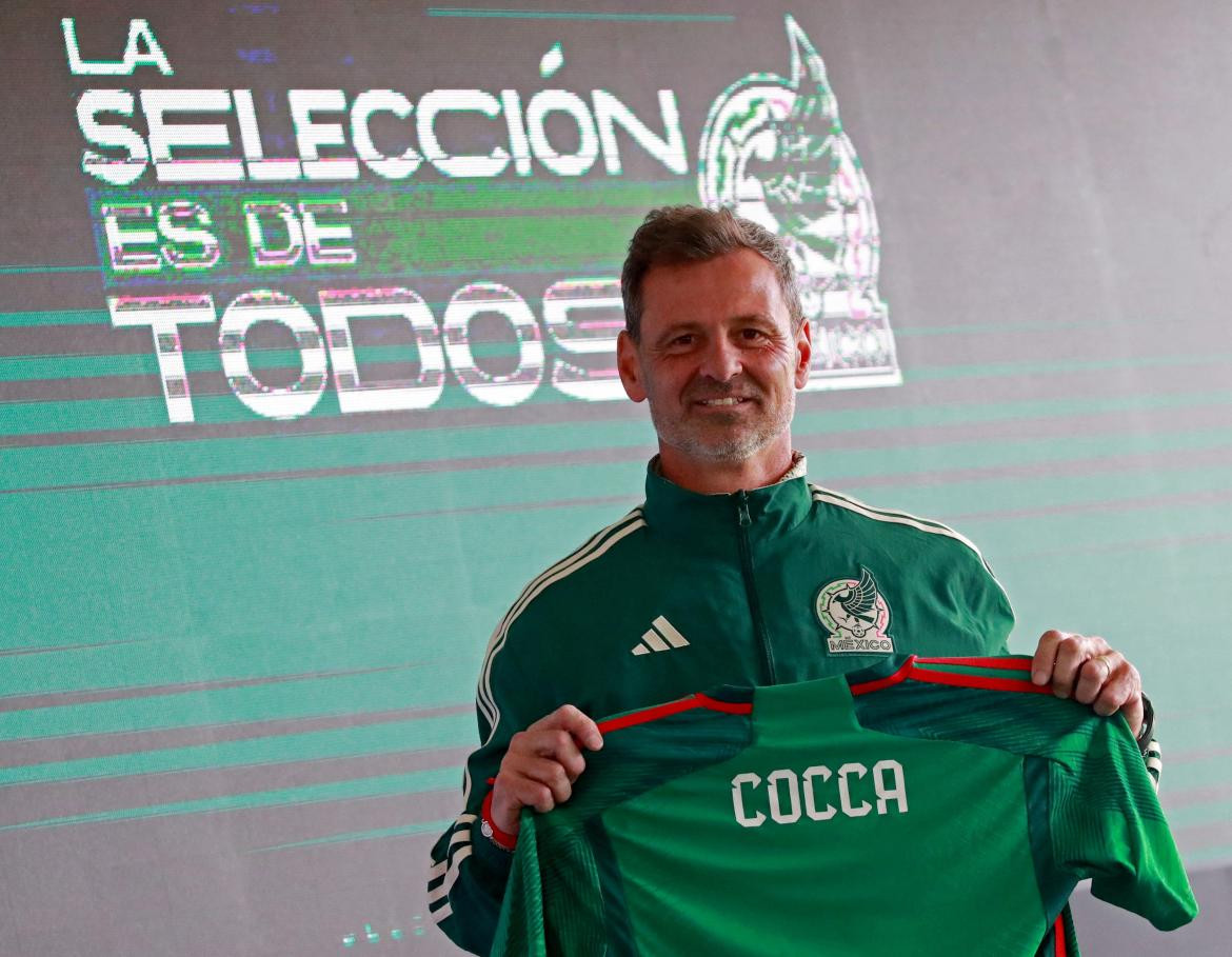 Diego Cocca en la Selección de México. Foto: REUTERS.