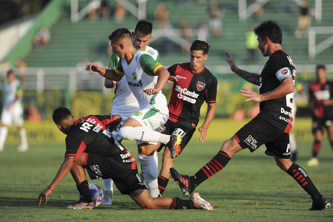 Defensa y Justicia vs Newells, Liga Profesional. Foto: Télam.