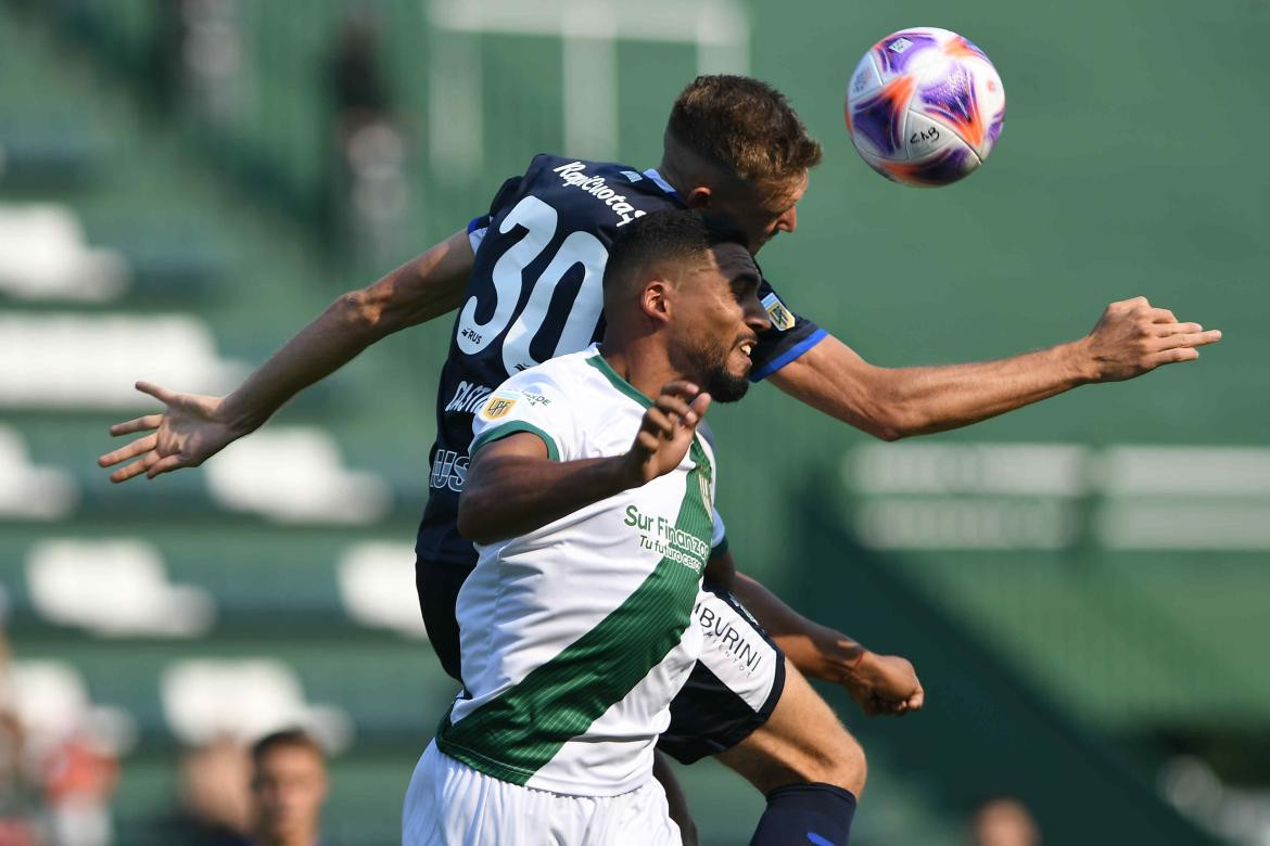 Banfield-Gimnasia. Foto: Télam.