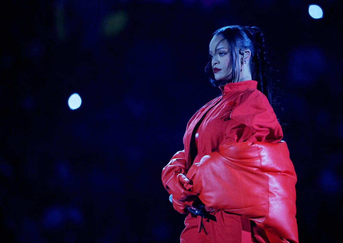 Rihanna dio un concierto en el Super Bowl. Foto: Reuters