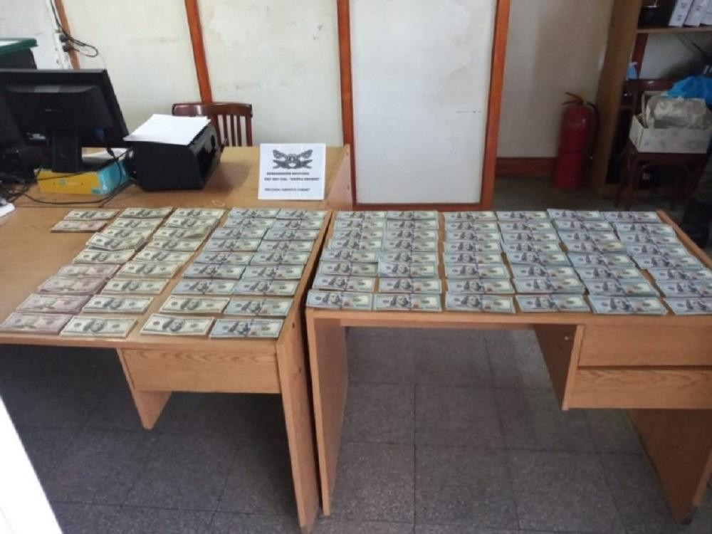 Dólares secuestrados por Gendarmería, NA