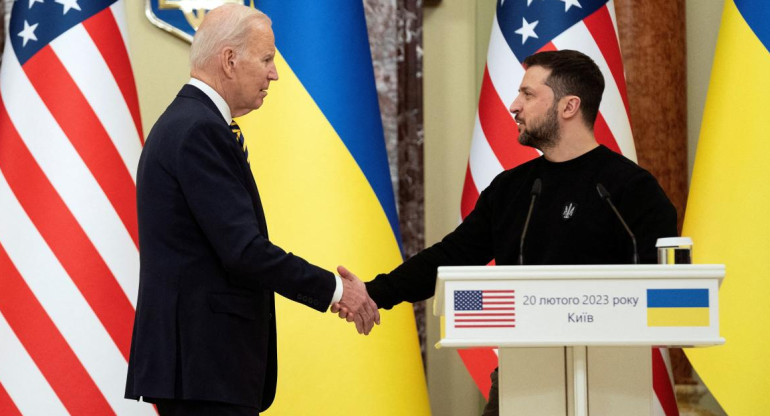 Joe Biden y Volodímir Zelenski. Foto: Reuters.