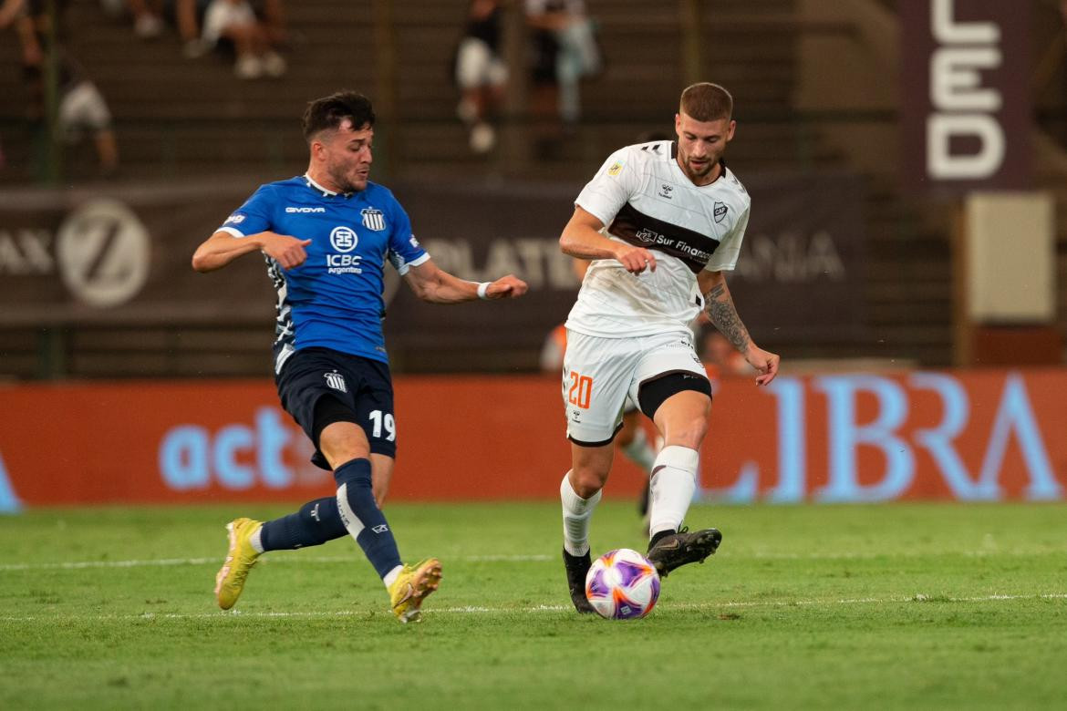 Nicolás Servetto; Platense-Talleres de Córdoba. Foto: Twitter @caplatense.