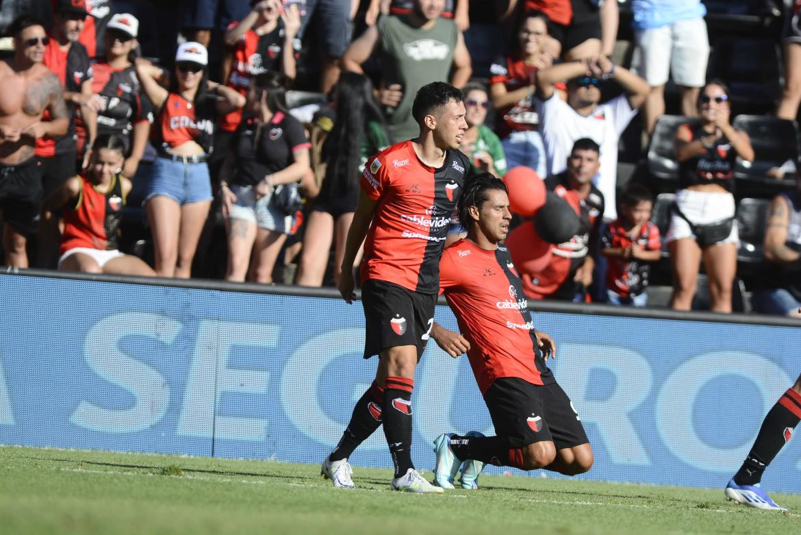 Jorge Benítez; Colón de Santa Fe-Huracán. Foto: Télam.