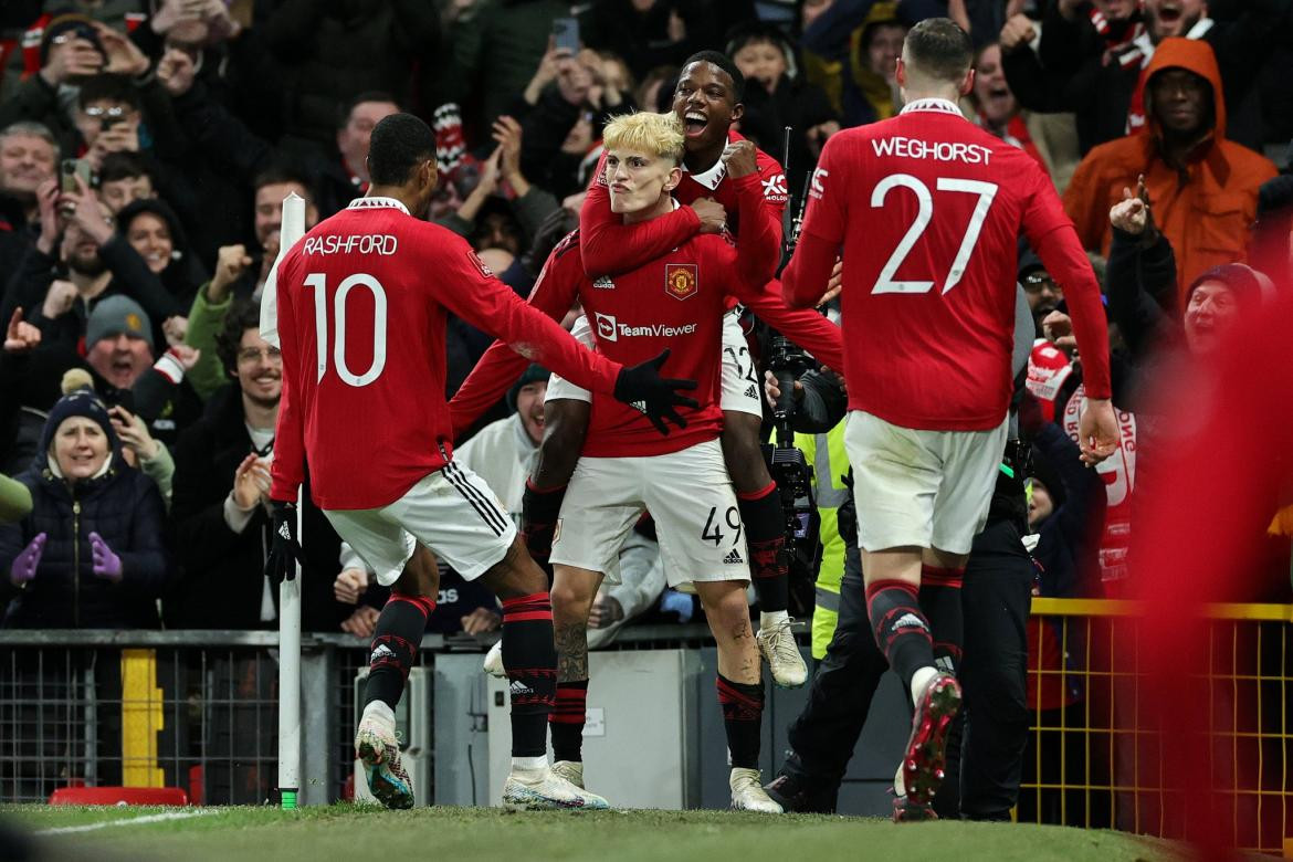 Festejo de Garnacho para el Manchester United ante el West Ham por la FA Cup.