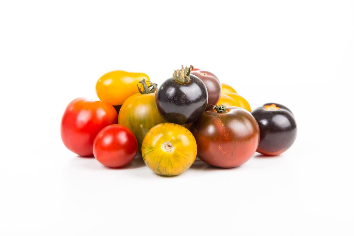 Variedades de tomate. Foto: Unsplash, Quaritsch photography.
