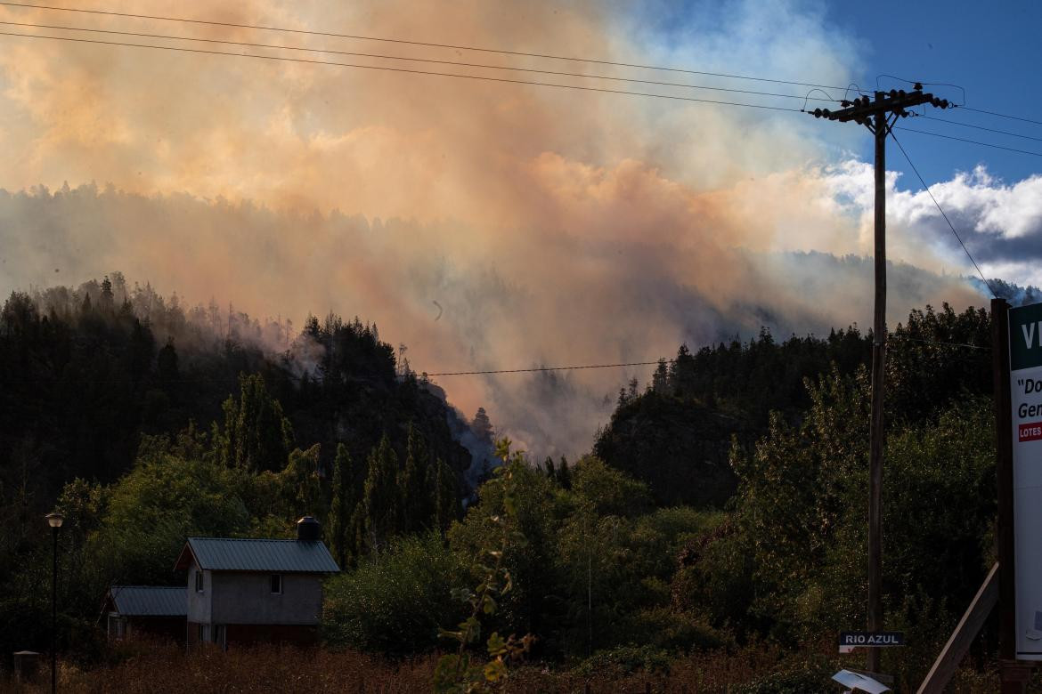 Incendio forestal e El Bolsón. Foto: Télam