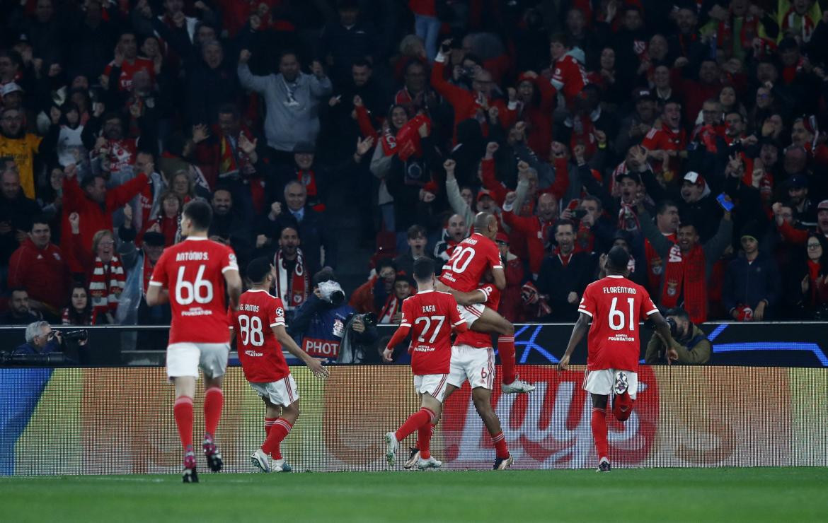 Festejo del Benfica ante el Brujas por la Champions League. Foto: REUTERS.