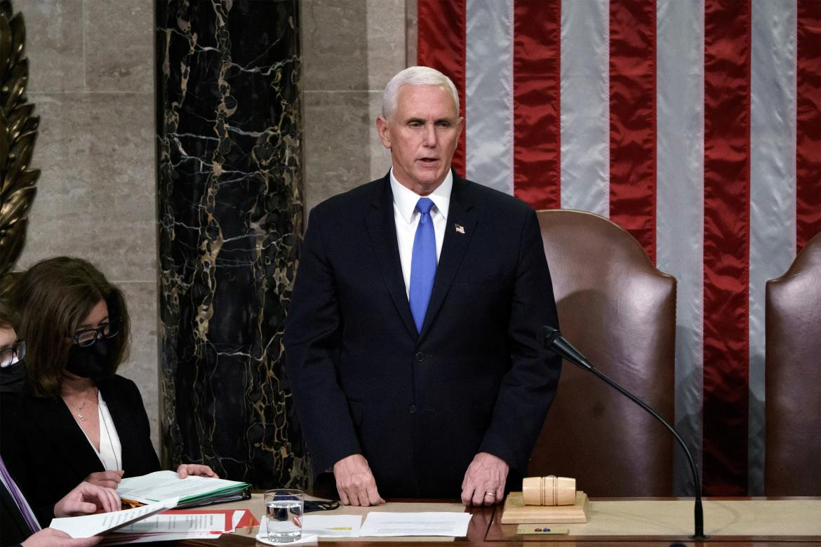 Mike Pence, el día de certificar la presidencia de Biden. Foto: Reuters. 