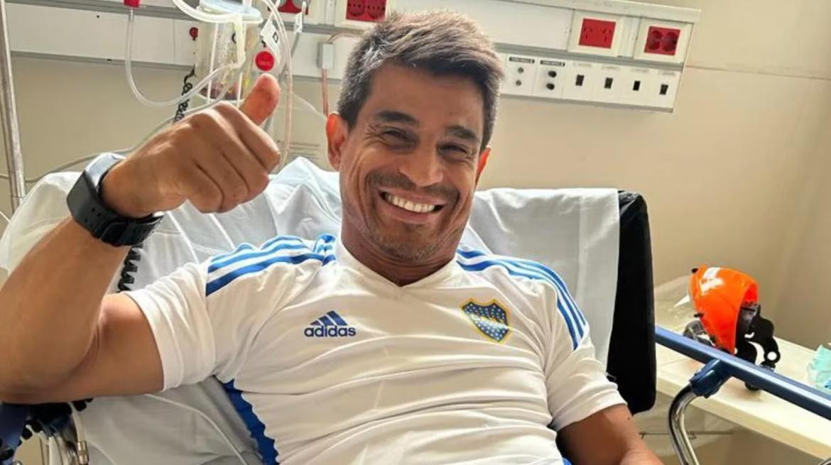 Hugo Ibarra debió ser internado por un sangrado nasal y un fuerte dolor de cabeza. Foto: Twitter @BocaJrsOficial