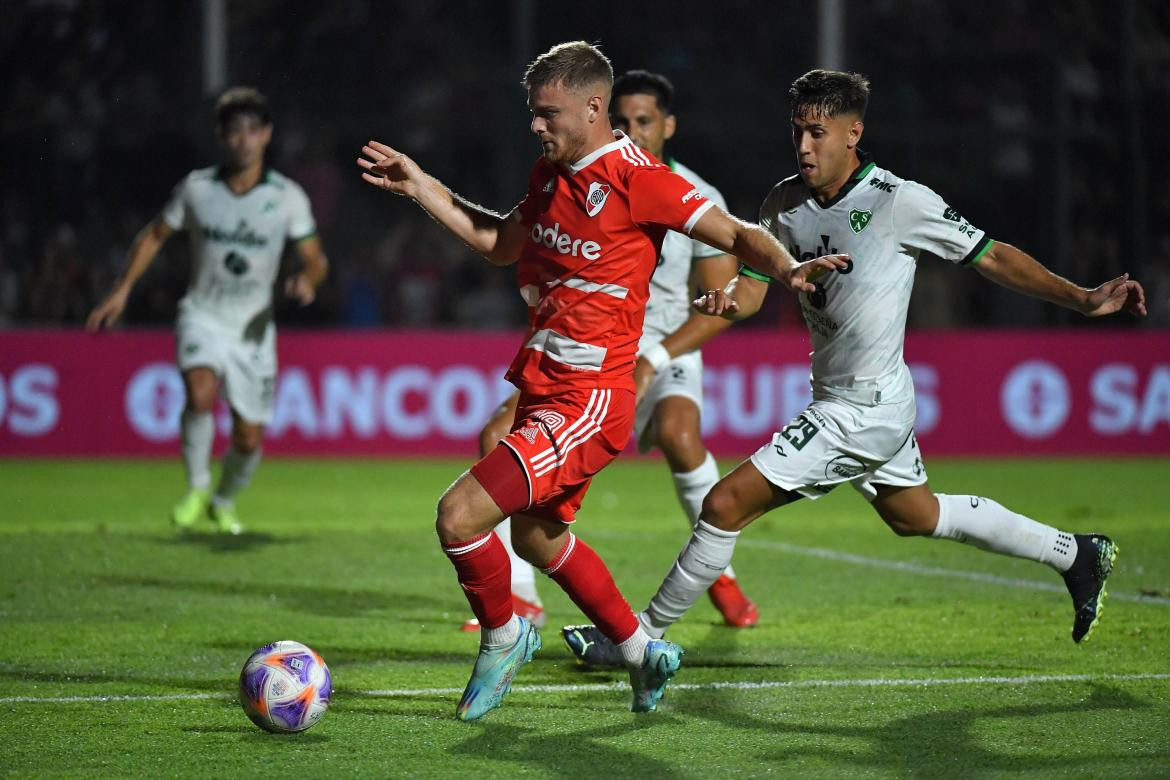 Sarmiento vs. River, NA