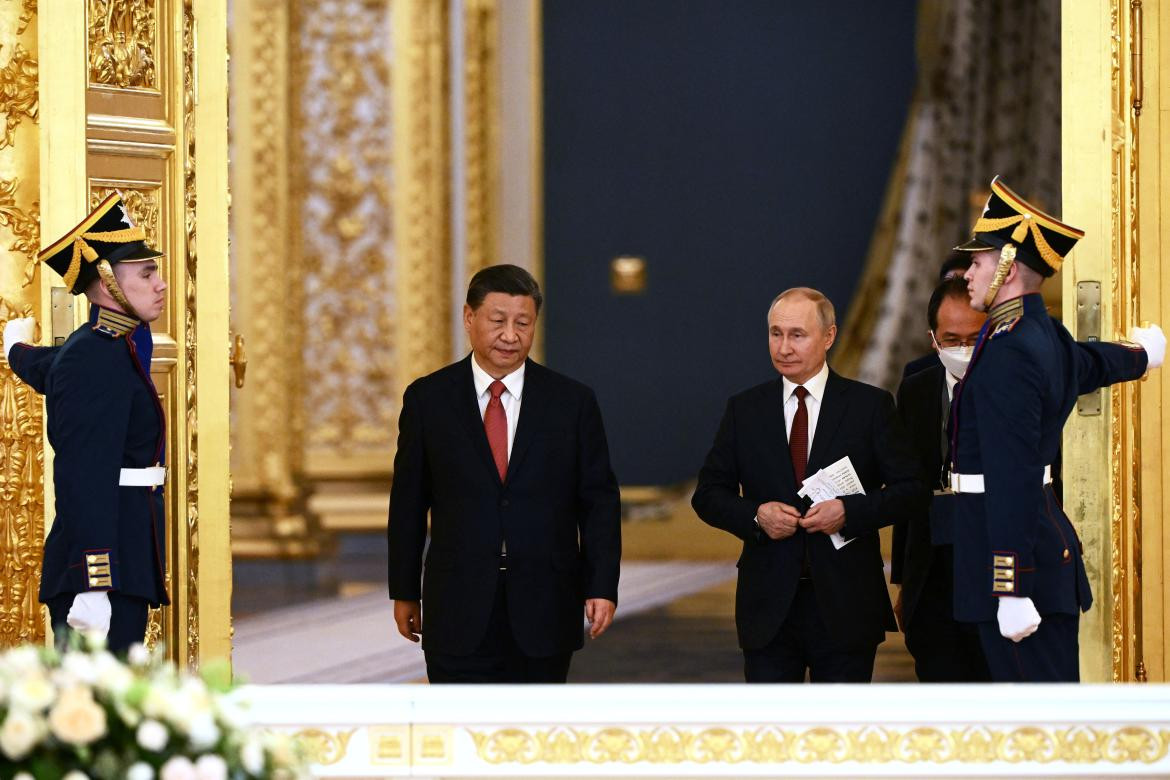 El presidente ruso Vladimir Putin y el presidente chino Xi Jinping. Foto Reuters