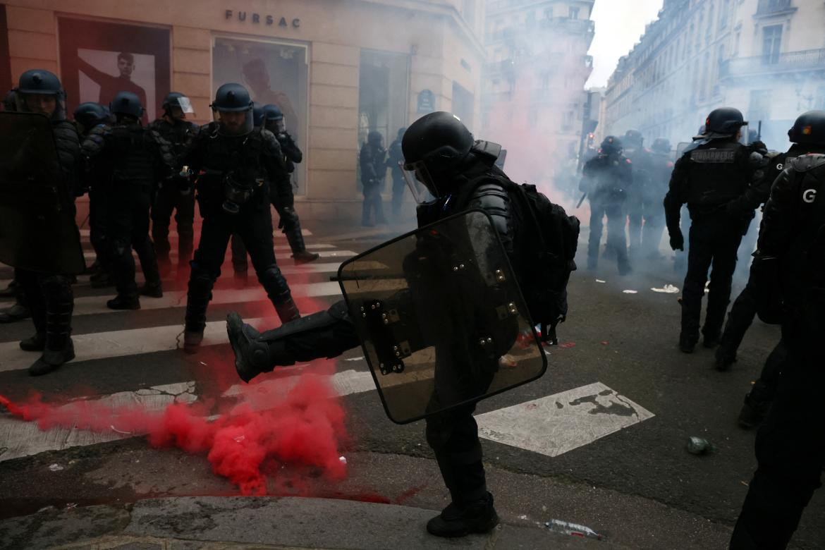 Incidentes en Francia ante la reforma jubilatoria. Foto: REUTERS.