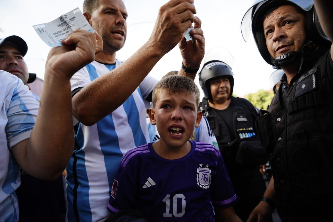 Problemas en los ingresos; Argentina vs. Panamá. Foto: Reuters.