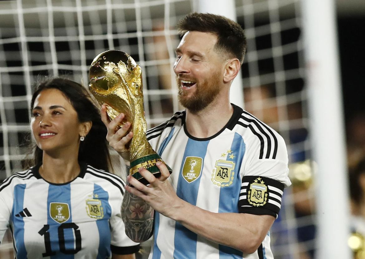Lionel Messi y Antonela Roccuzzo. Foto: Reuters.