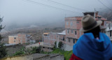El desmoronamiento en Ecuador dejó a muchas personas sin casas. Foto: Reuters. 