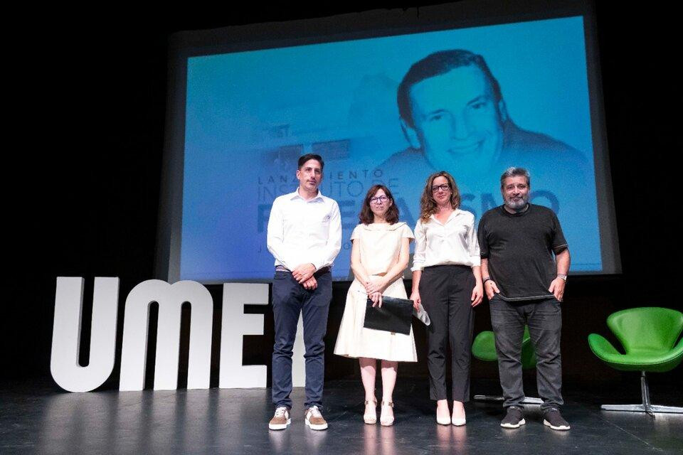 Nicolás Trotta, Silvina Batakis y Víctor Santa María en la UMET. Foto: Prensa.