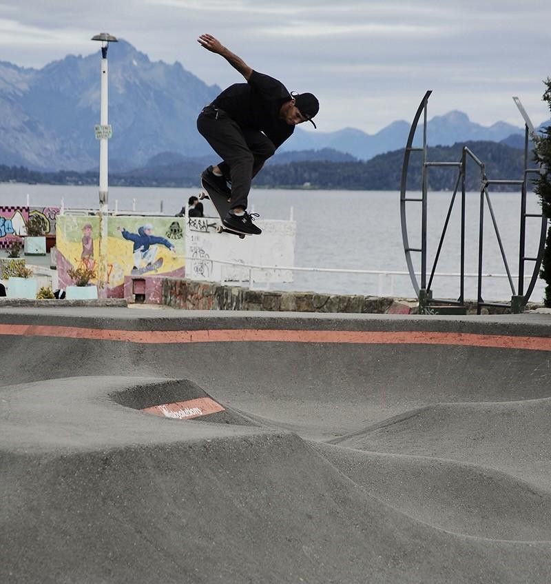 Tour de Skate en la Patagonia. Foto: Diego San Martín.