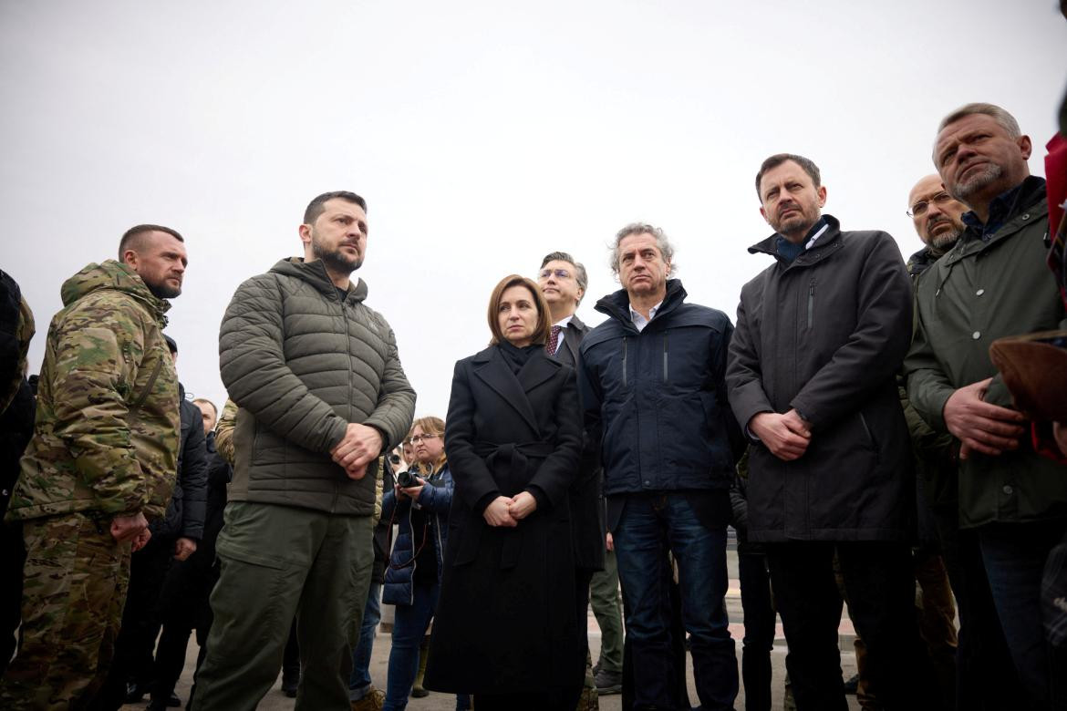 Volodimir Zelenski en el aniversario de la recuperación de Bucha. Foto: Reuters.