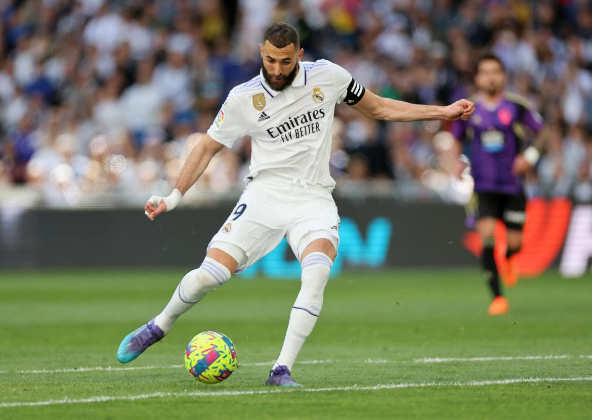 Gol de Karim Benzema; Real Madrid vs. Valladolid. Foto: Reuters.