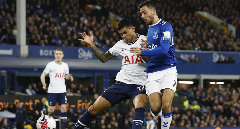Cristian Romero; Everton vs. Tottenham Hotspur. Foto: Reuters.