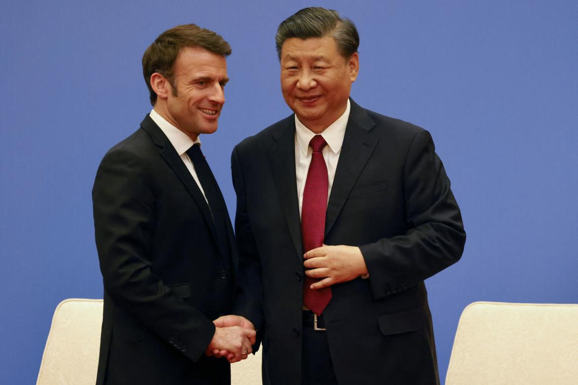 Emmanuel Macron y Xi Jinping. Foto: Reuters.