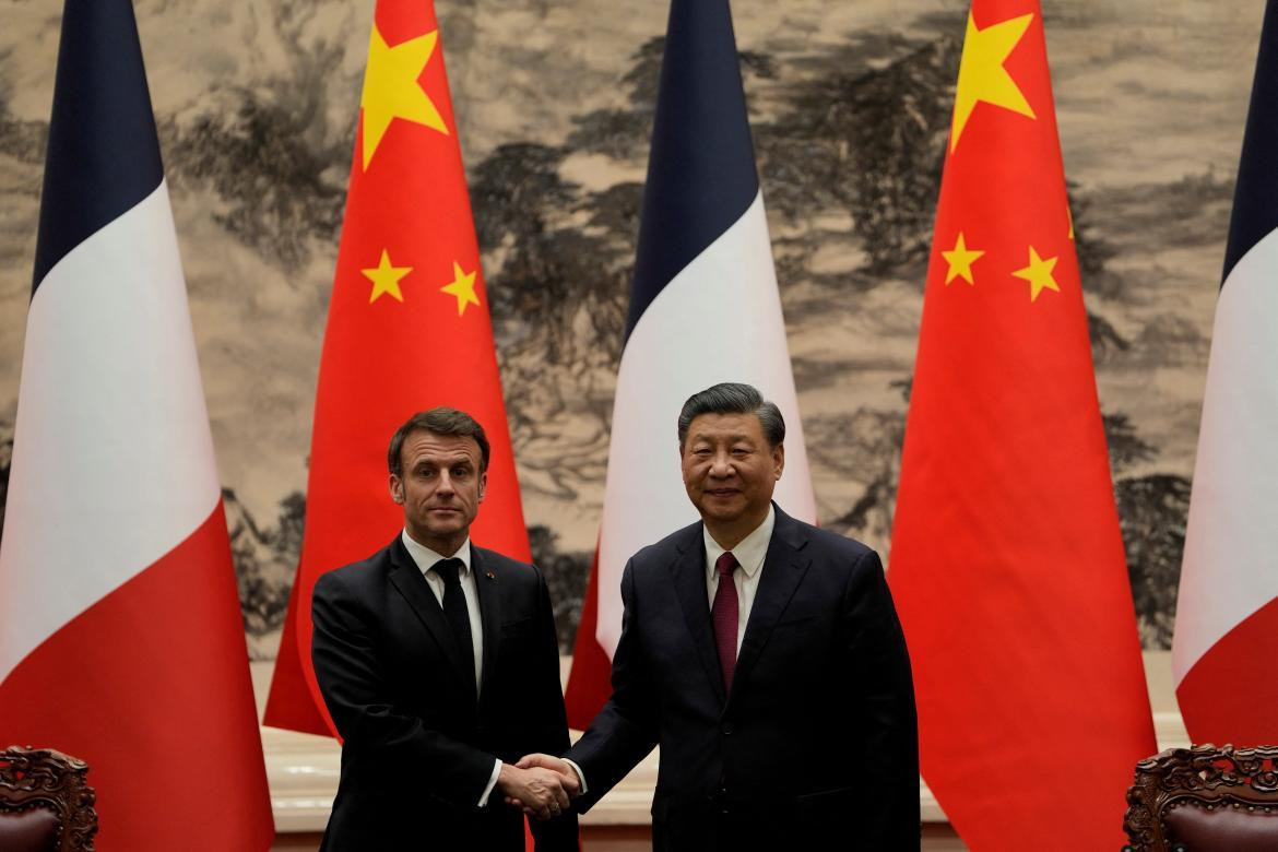 Emmanuel Macron y Xi Jinping. Foto: Reuters.
