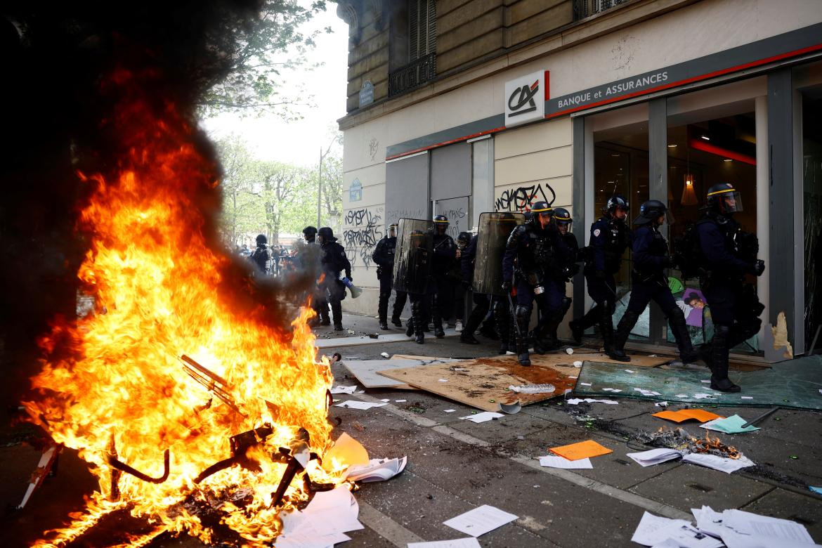 Siguen las protestas en Francia. Foto: Reuters.