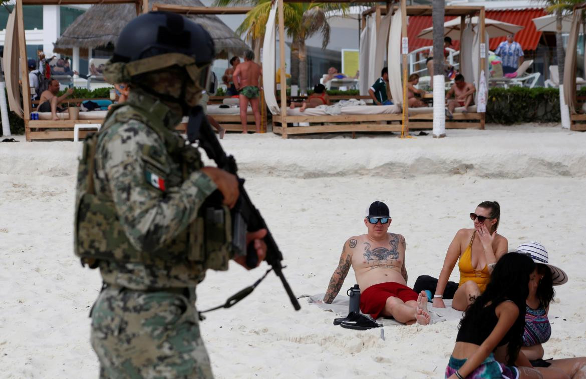 Militarización en playas de México. Foto: Reuters