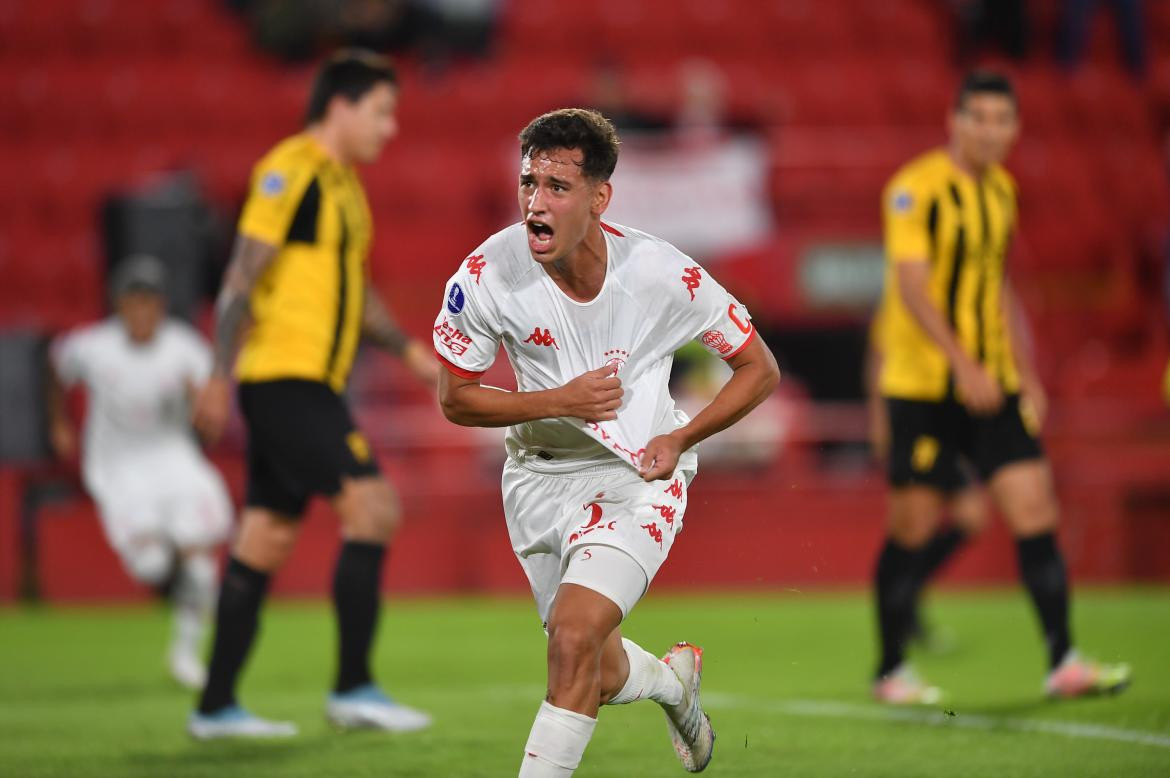 Santiago Hezze; Huracán vs. Guaraní; Copa Sudamericana. Foto: Télam.