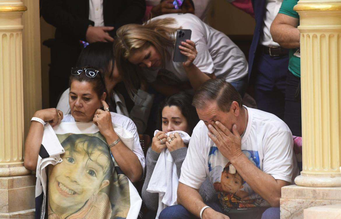 La emoción de Ramón Dupuy, el abuelo de Lucio. Foto: Télam.