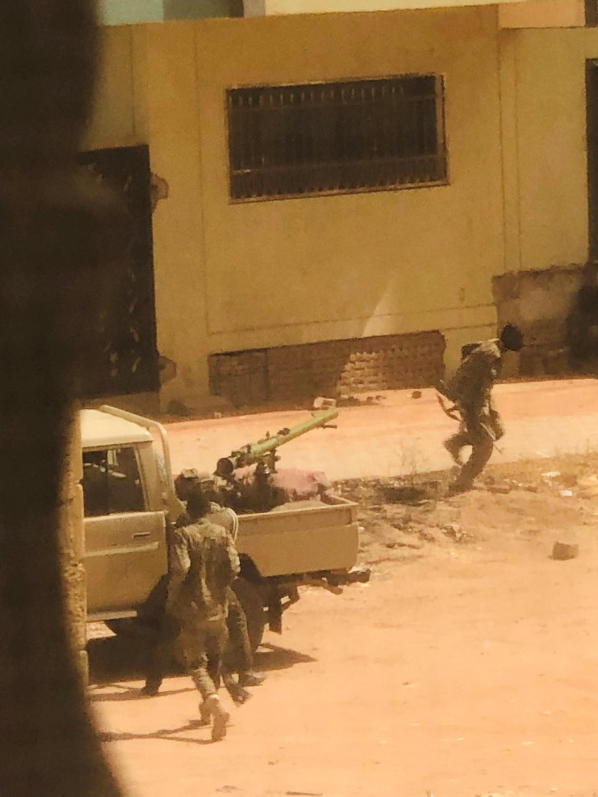Enfrentamiento armado en Sudán. Foto: Reuters.