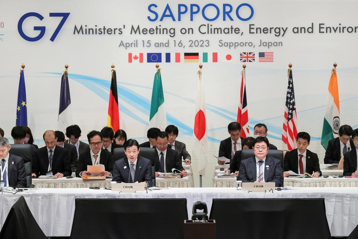 Ministros del G7 se comprometieron a acelerar la transición hacia energías renovables y limpias. EFE