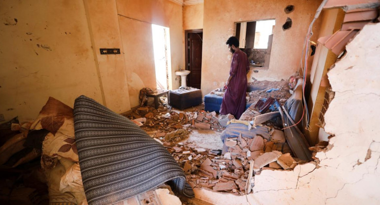 Residencia rota en incidentes en Sudán. Foto: Reuters.