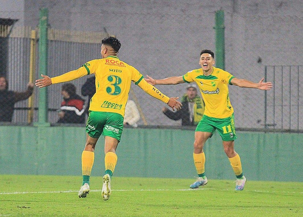 Festejo de Defensa y Justicia ante América Mineiro por la Copa Sudamericana. Foto: @ClubDefensayJus.