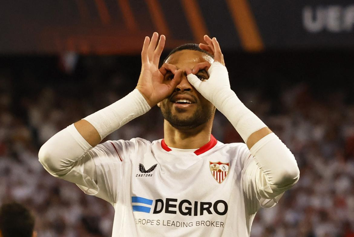 Youseff En-Nesyri; Sevilla vs. Manchester United. Foto: Reuters.