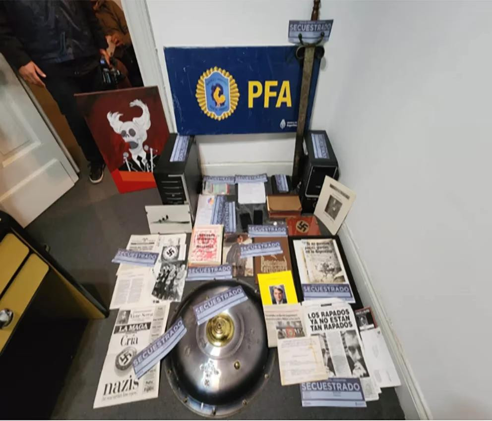 El hallazgo de la PFA en uno de los departamentos allanados. Foto: Policía Federal Argentina (PFA)
