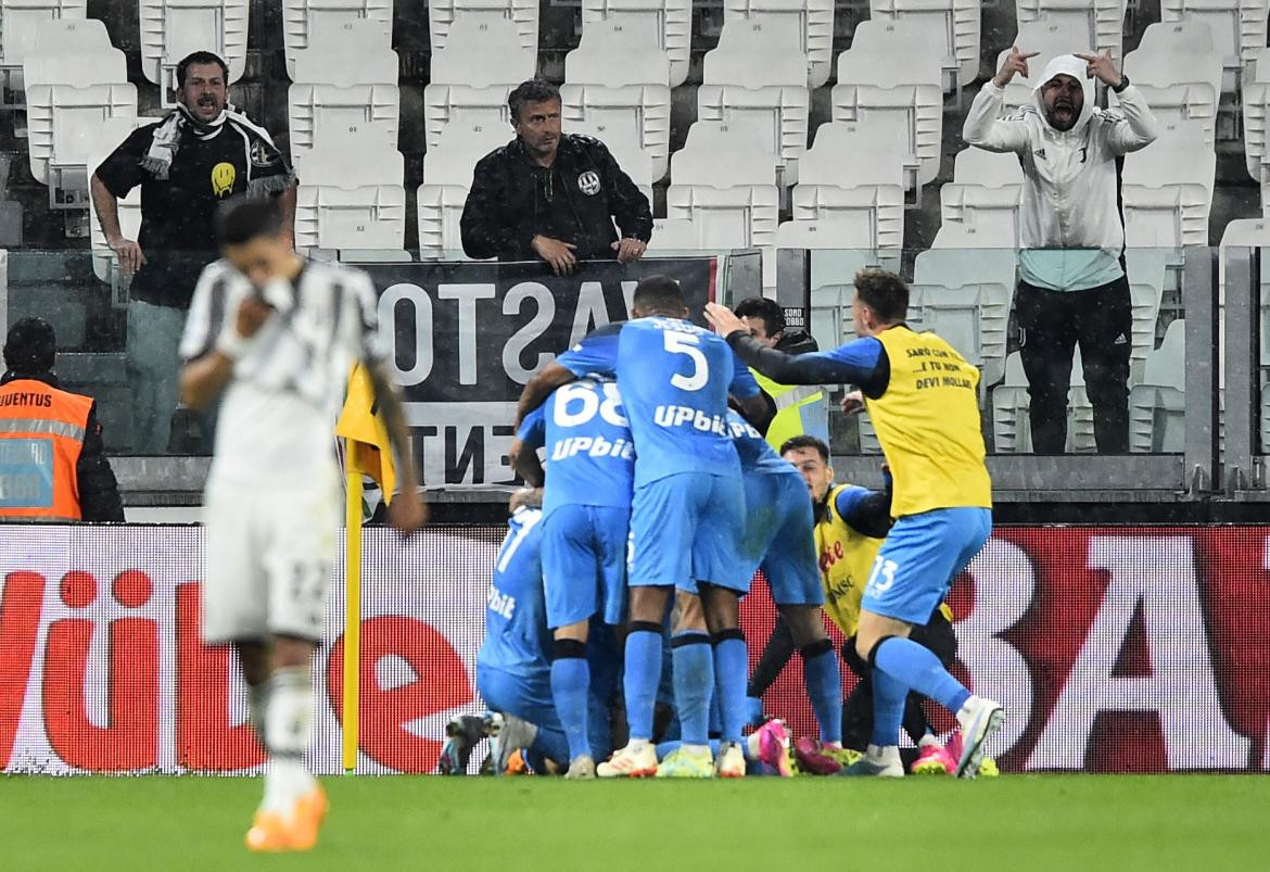 Napoli acaricia el Scudetto. Foto: Reuters.