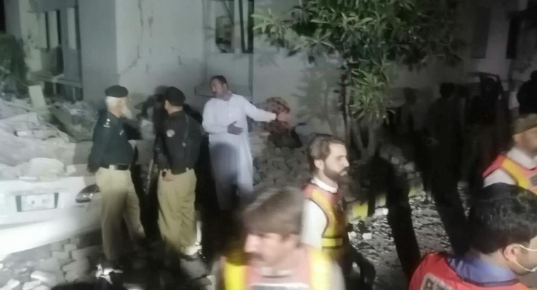 Explosión en Pakistán, Reuters