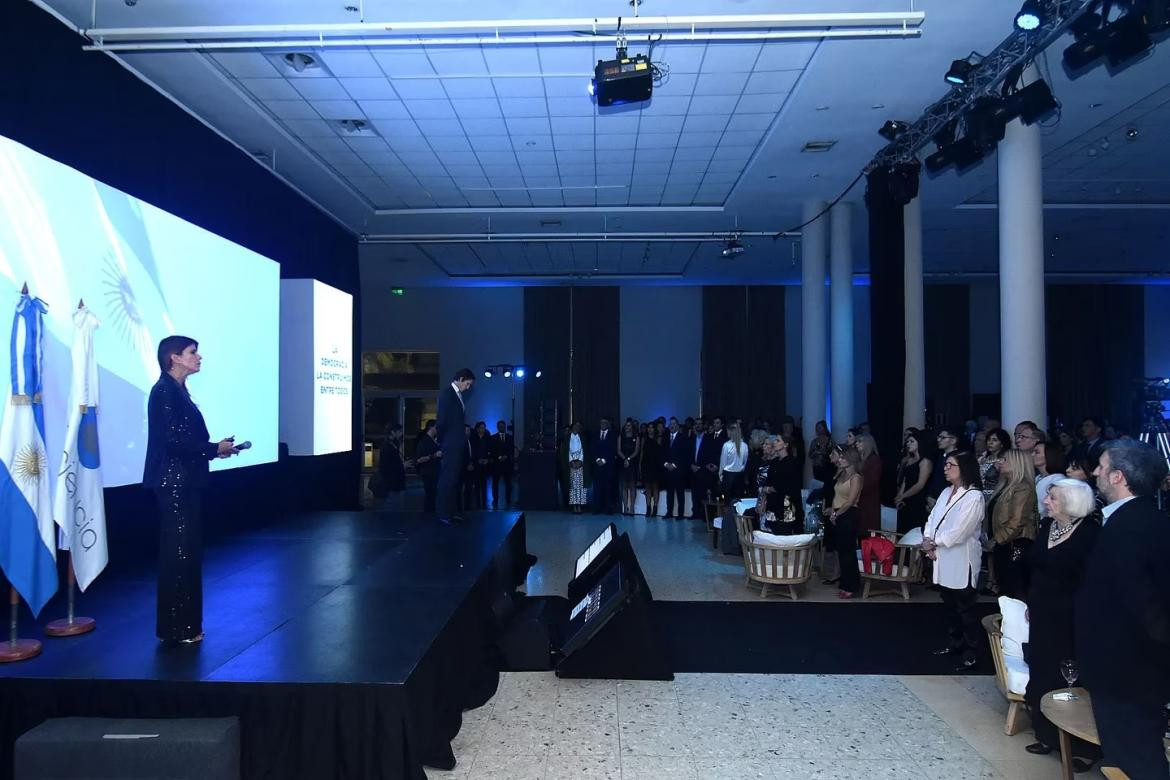 Cena anual de Conciencia, foto Nicolas Stulberg