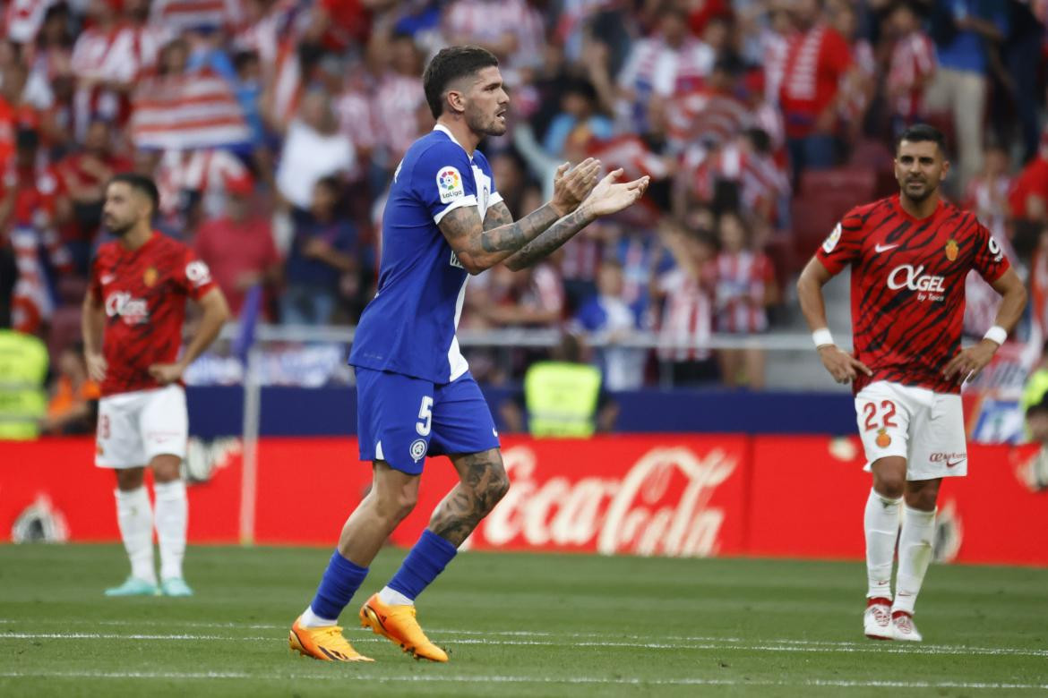 Festejo de De Paul en la victoria del Atlético de Madrid ante el Mallorca por La Liga. Foto: EFE.