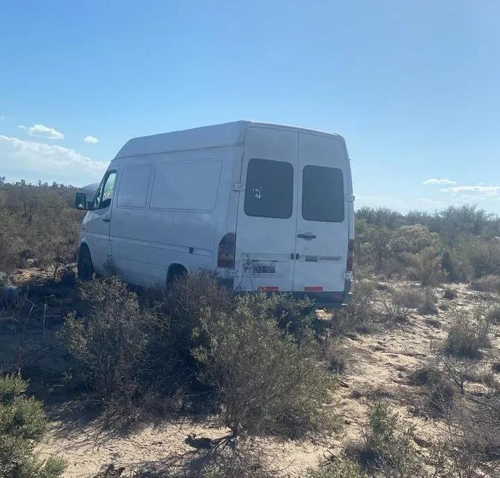 La camioneta fue hallada en estado de abandono en Mendoza. Foto: El Sol